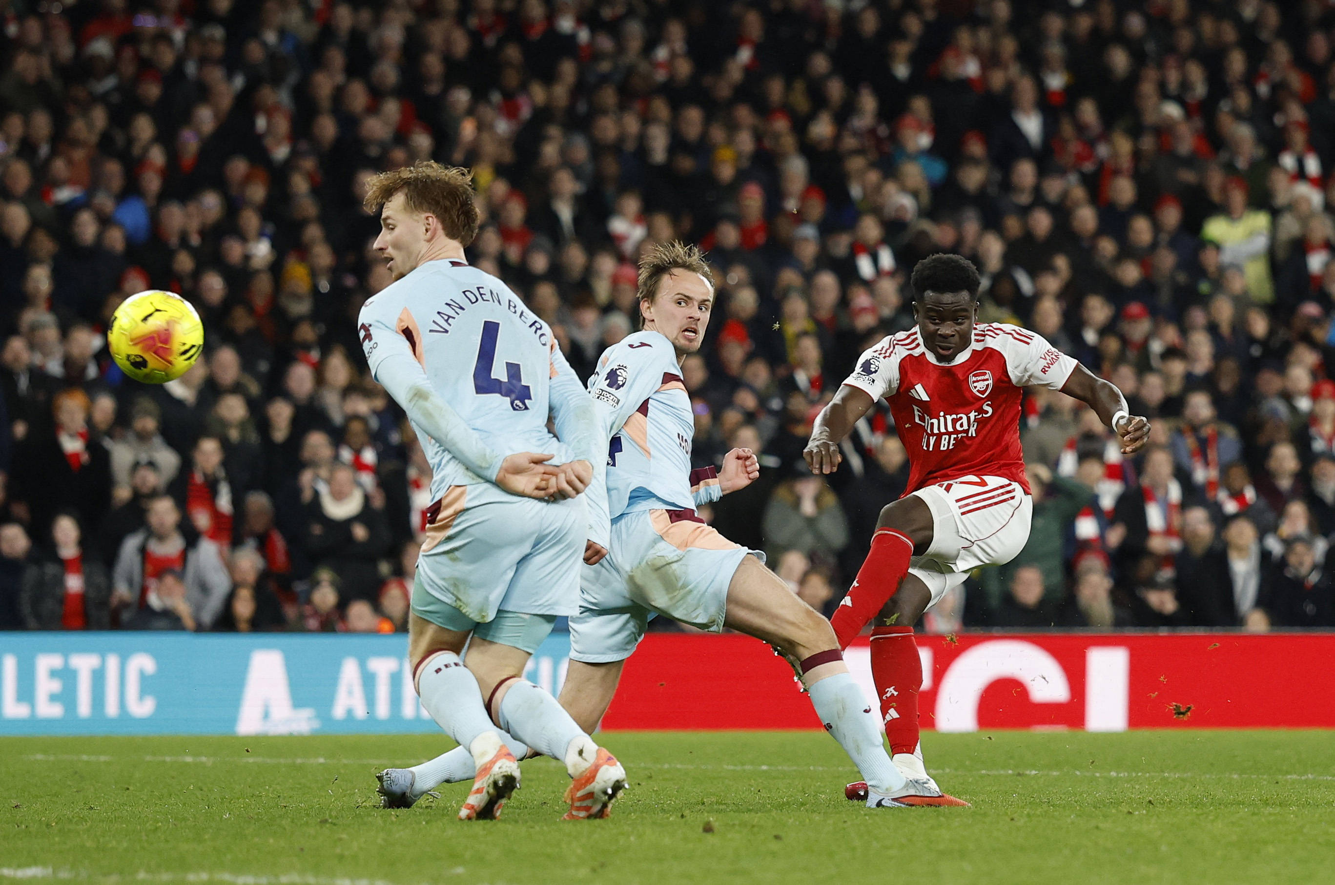 周末年终总决赛焦点战！阿森纳迎战皇家马德里，绝杀或上演的简单介绍